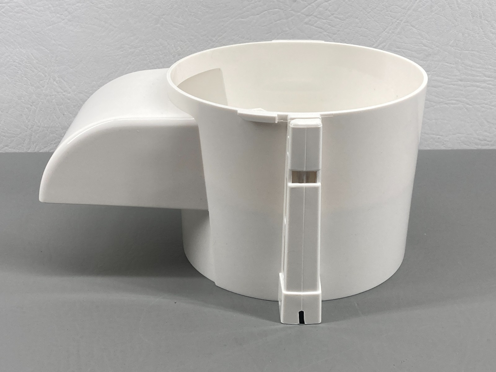 Cuisinart Little Pro Food Processor Citrus Juicer Chute Extractor DLC-507TX New