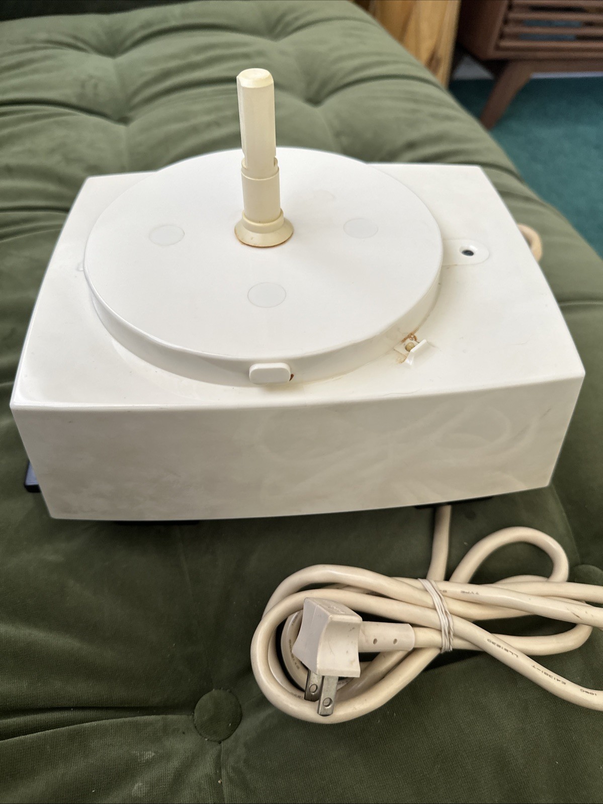 Cuisinart DLC-7 Super Pro Food Processor Replacement Motor Base Only Tested