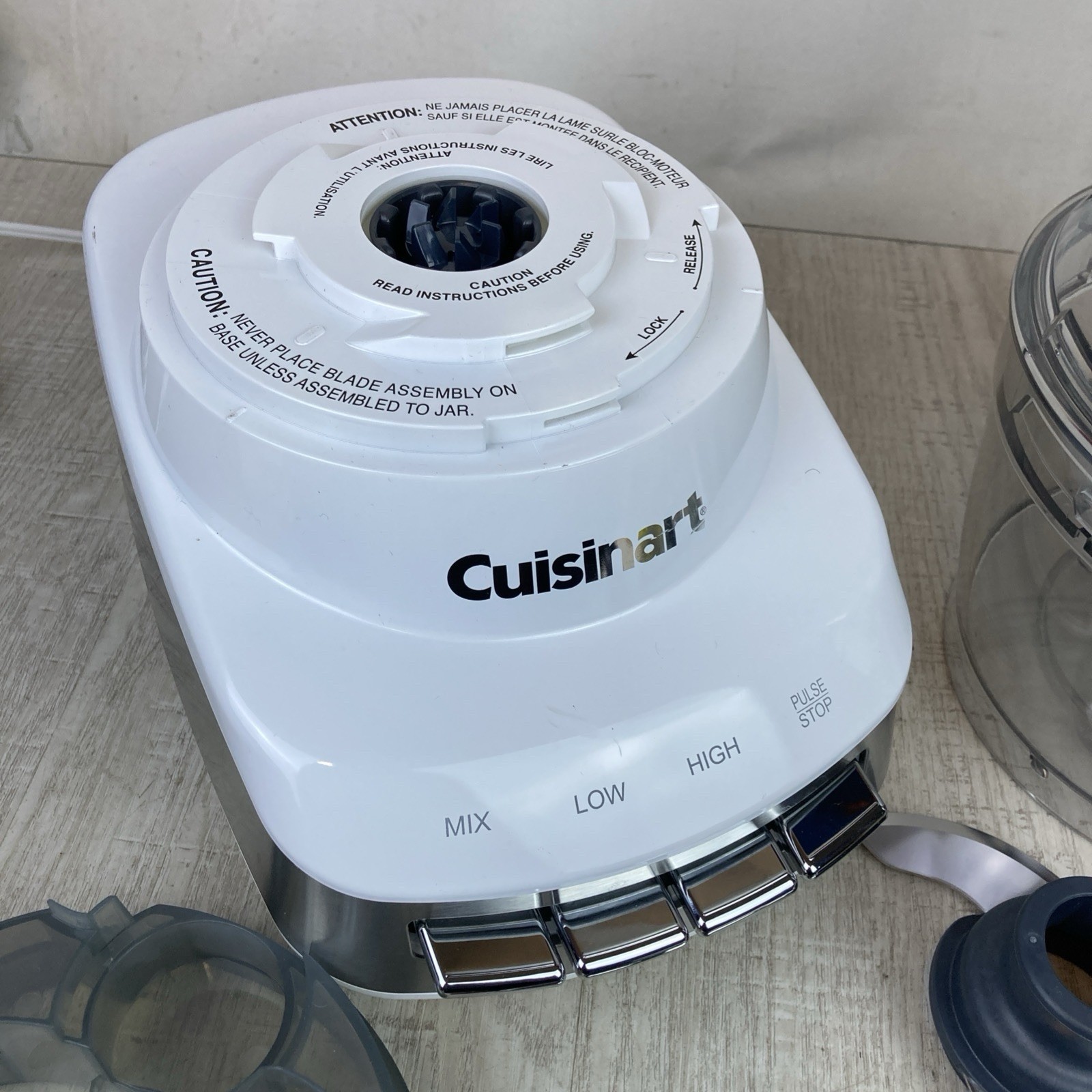 Cuisinart FP-130 Core Custom 13-Cup Food Processor, White brand new