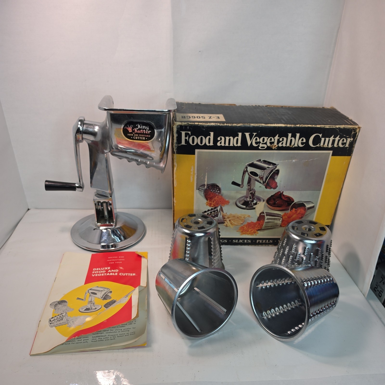 Vintage King Kutter Food and Vegetable Cutter Manual Food Processor w/ Cones