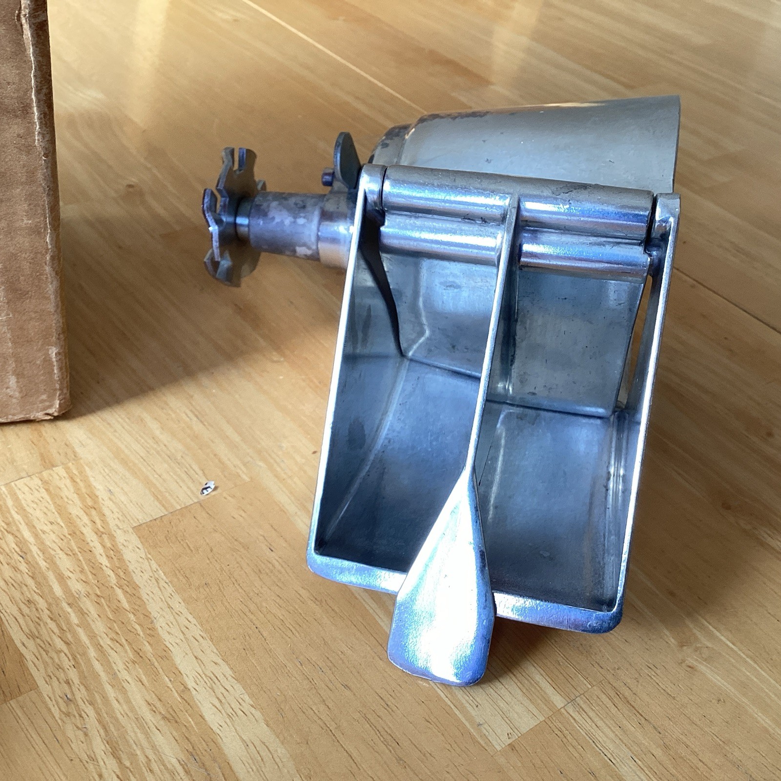 VTG Hobart KitchenAid VR Rotor Slicer Shredder Food Preparer Attachment