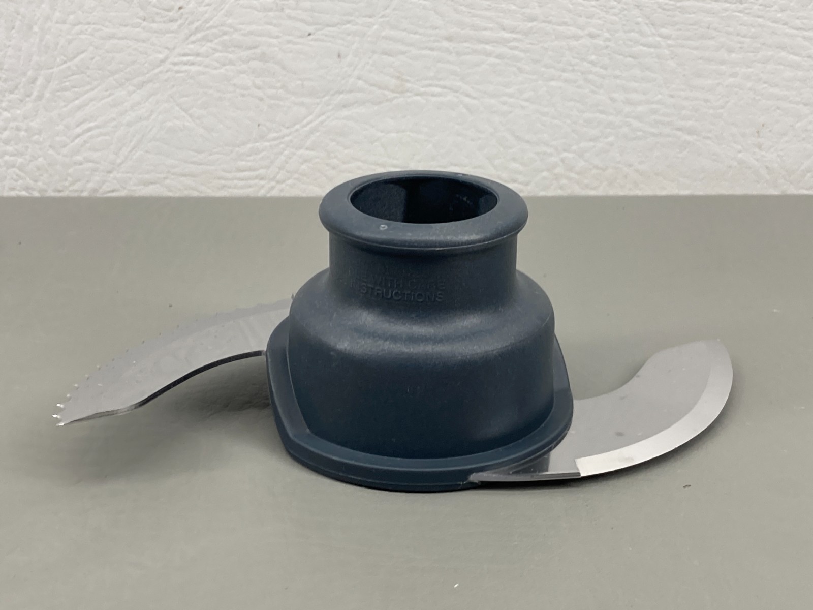 Cuisinart 13-Cup Processor FP-130 LARGE CHOPPING BLADE FP-130LCB Replacement EUC