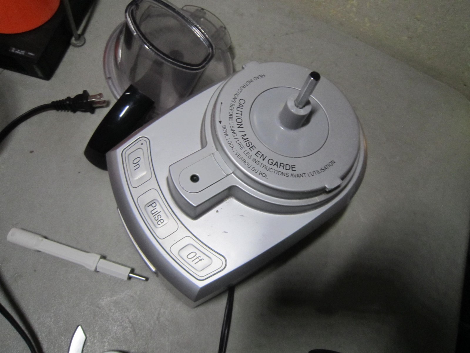 Cuisinart Elite 7-Cup Food Processor MFP-107 FREESHIP