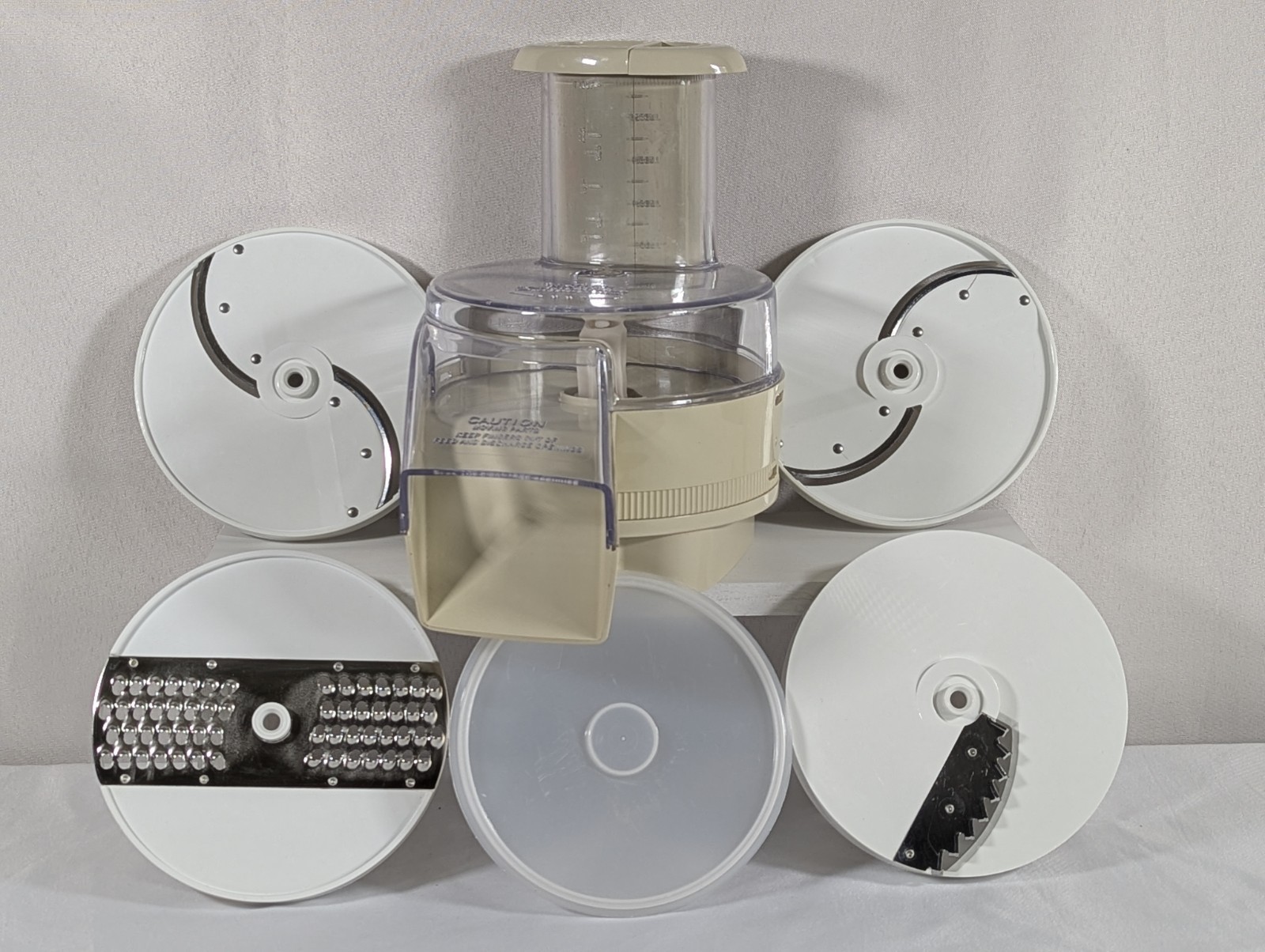 VTG Oster Regency Kitchen Center Food Processor Salad Shooter Top & Accessories