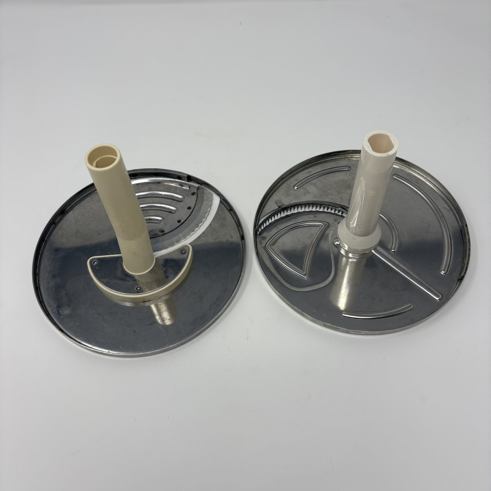 Cuisinart DLC-7 Food Processor Discs : DLC-023 S-3mm and J-2×2-MM set of 2