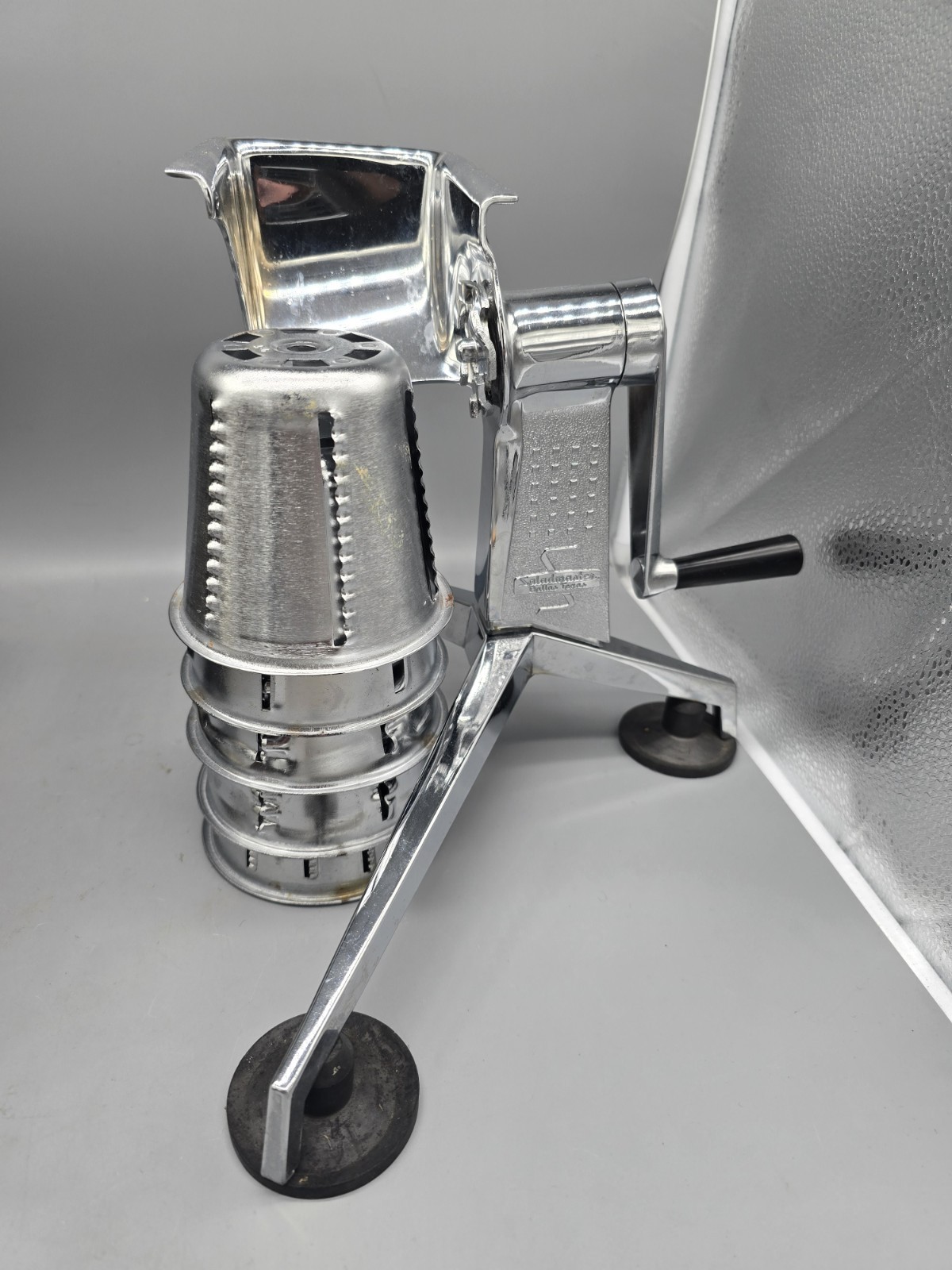 Vintage Saladmaster Five Star Food Processor/Slicer/Grater/Shredder Complete