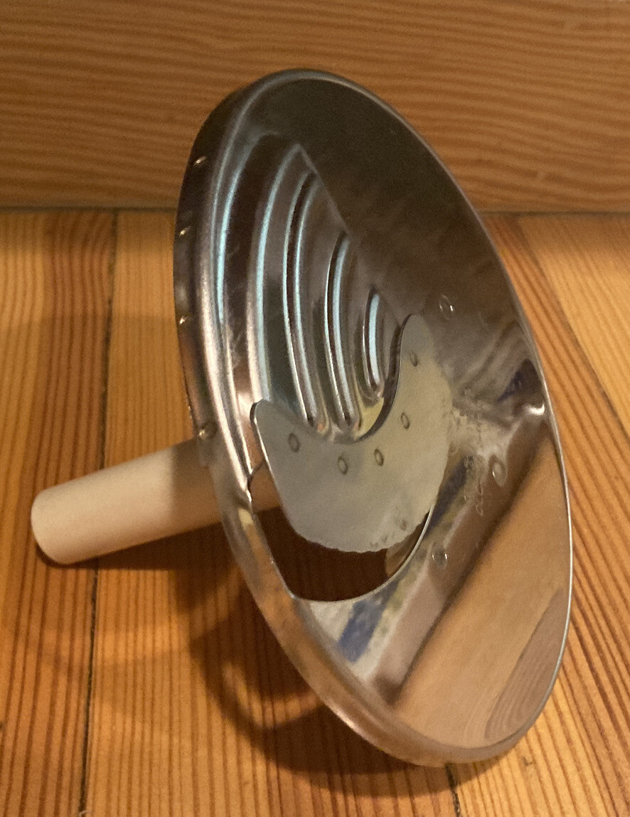 Cuisinart Food Processor DLC-8E Japan Part 6mm Slicing Disc w Stem DLC-876 S-6mm