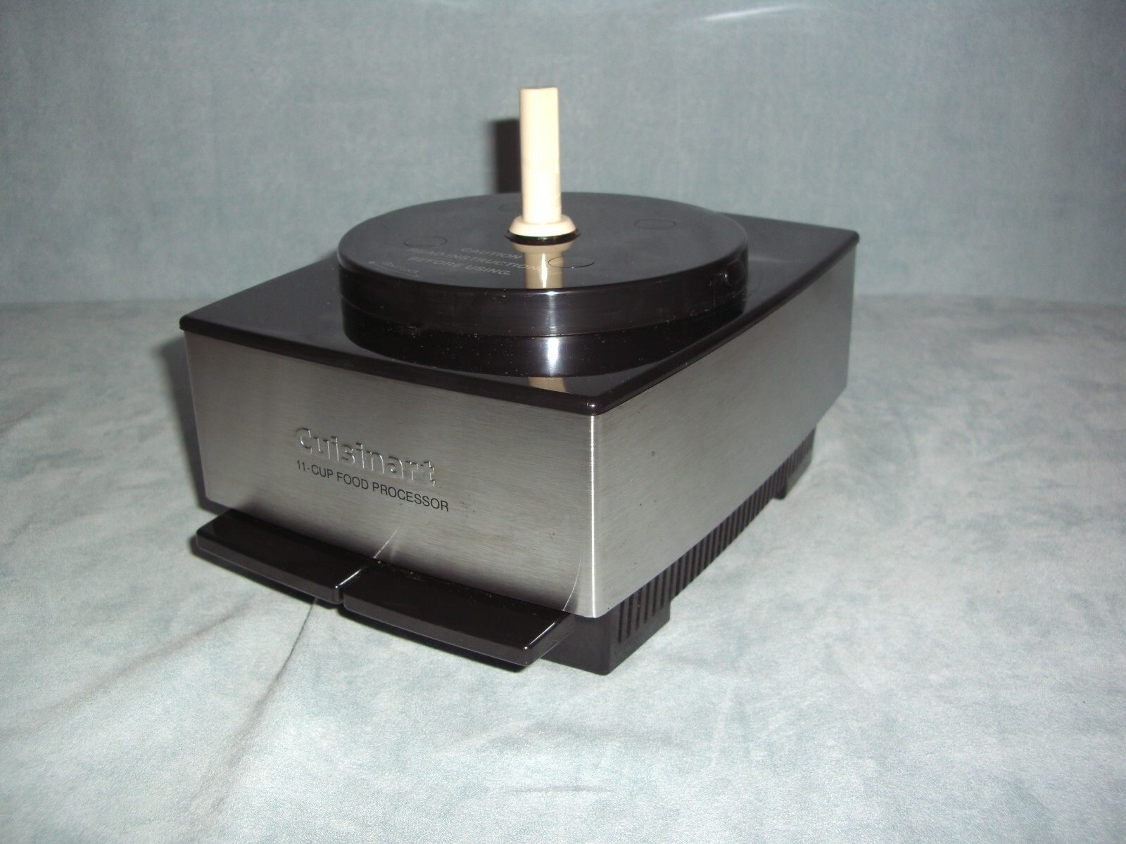 CUISINART Custom Pro 11 FOOD PROCESSOR EV-11PC8 Silver Black PART ~ MOTOR BASE