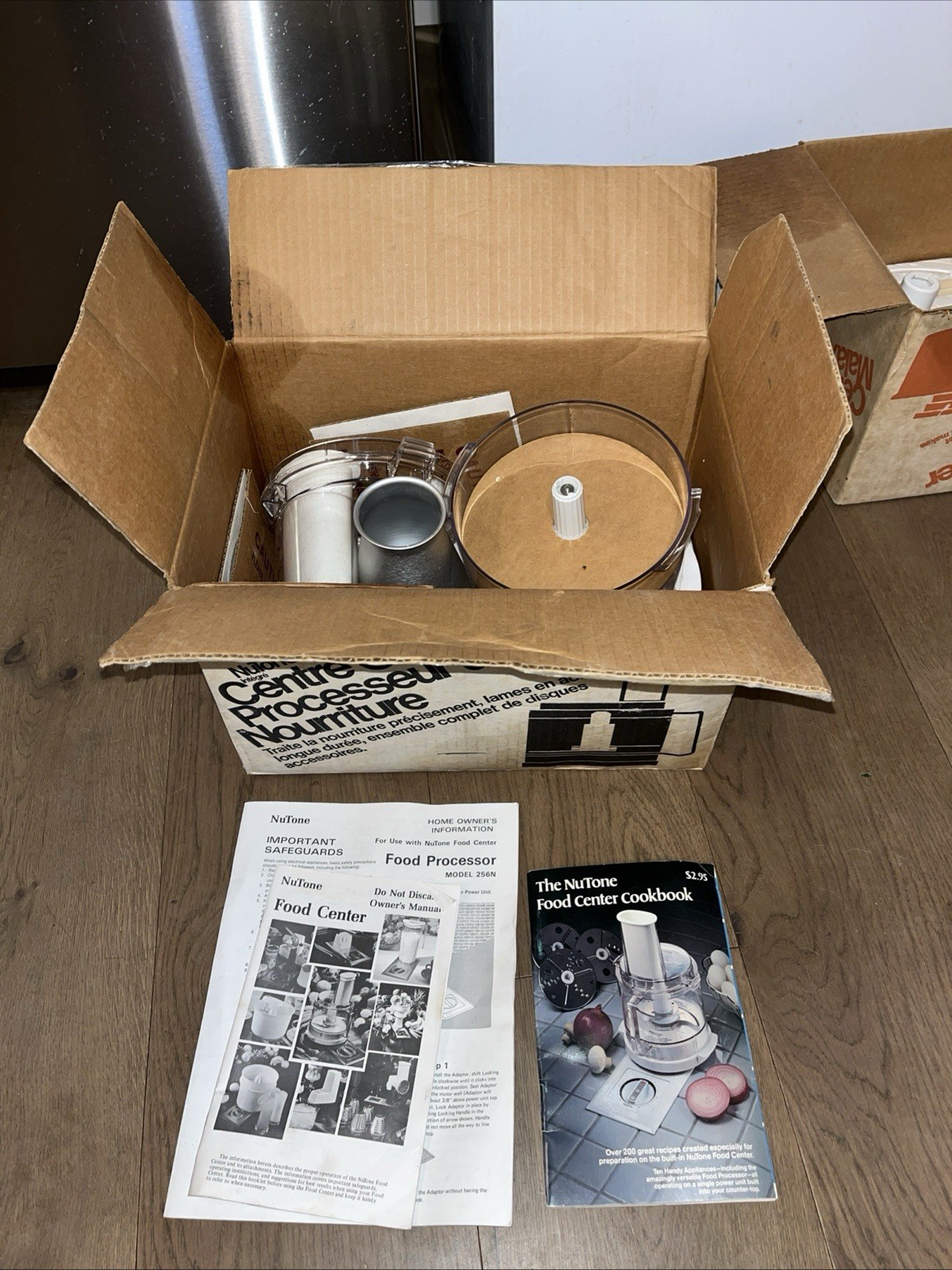 NuTone Food Center Food Processor 256N New Vintage Hard to Find